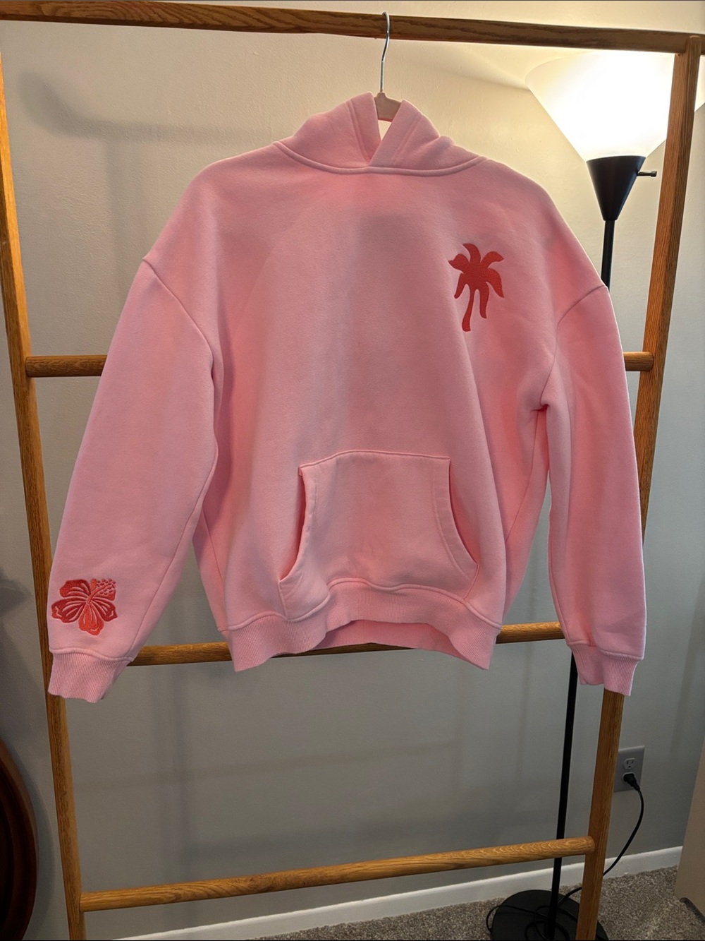 Pink Palm Graphic Women's Hoodie Sweater